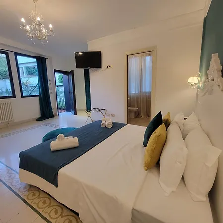 Contessa Arrivabene Antica Dimora Bed and Breakfast 2*